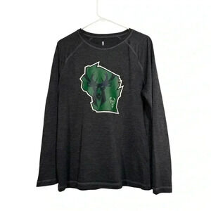 Milwaukee Bucks  Fanatics Size Large Polyester Long Sleeve Gray Shirt